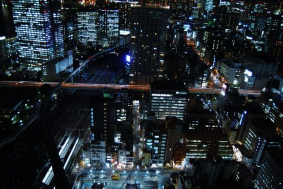 東京モノレール、首都高がミニチュアみたいです。