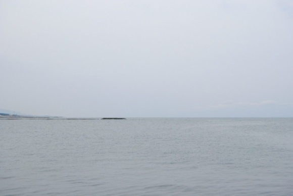 穏やかな日本海。