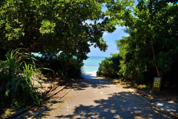 竹富島の絶景スポット 西桟橋 の朝焼け 昼 夕焼け時の見どころは