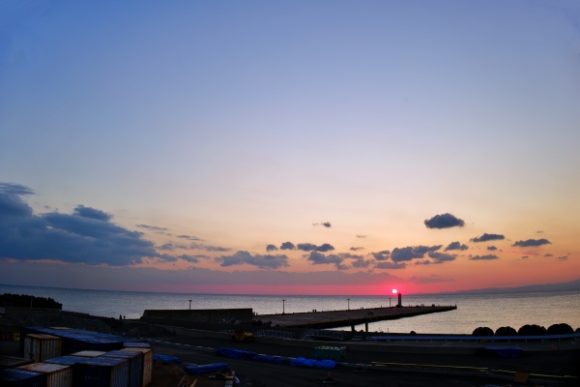 美しい伊豆大島の日没。