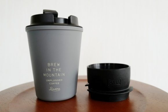 キャンプにおすすめのリバーズ ドリッパー ウォールマグは携帯性