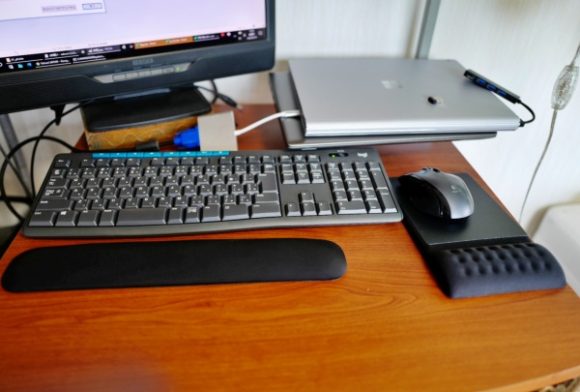 生産性up パソコン作業の手首の痛みを回避 おすすめマウスレスト
