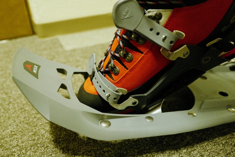 登山靴にMSRスノーシューを合わせてハイキング！サイズ感や機能性は？