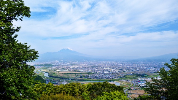 富士山に向かう縦走ルート。