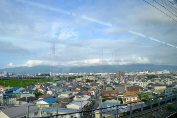 ご来光を見に初めての富士山登山 公共交通機関の行き方 ルートは