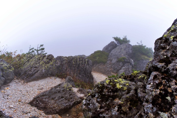 中ノ沢温泉から歩いて紅葉の安達太良山へ。塩沢温泉からバスで帰る 