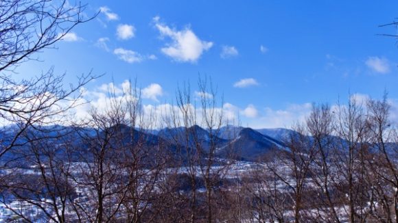 豊見山・豊平山（焼山）～札幌岳見える。
