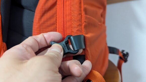 ベルトは擦れにくい設計。細かな気配りがモンベルは良いね