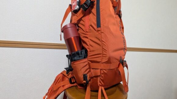 カメラレンズで密着度を上げて落ちにくくした