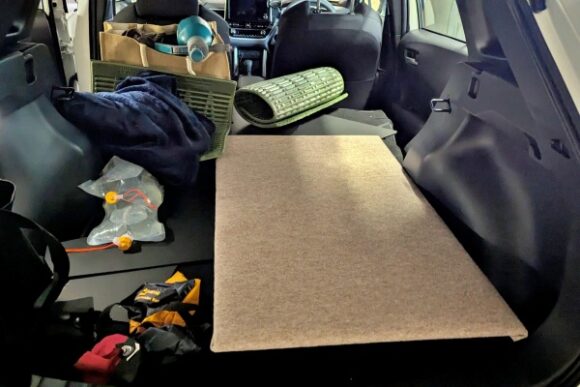 カローラクロスで車中泊