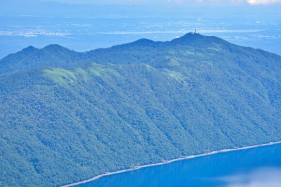 イチャンコッペ山～紋別岳方面